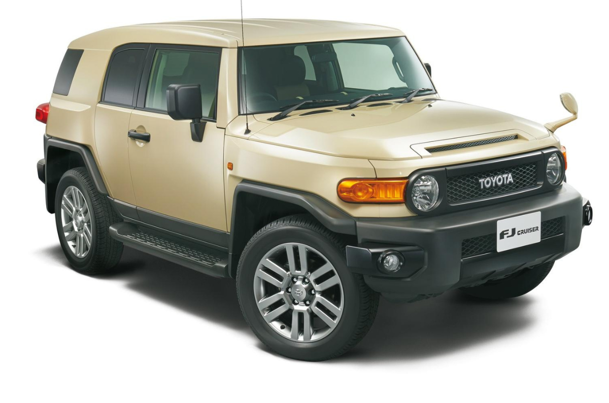 Toyota FJ Cruiser Final Edition front